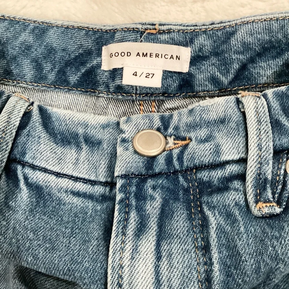 Good American 4 (27W) Denim Women’s Shorts High Rise Long Bermuda GNICO235T